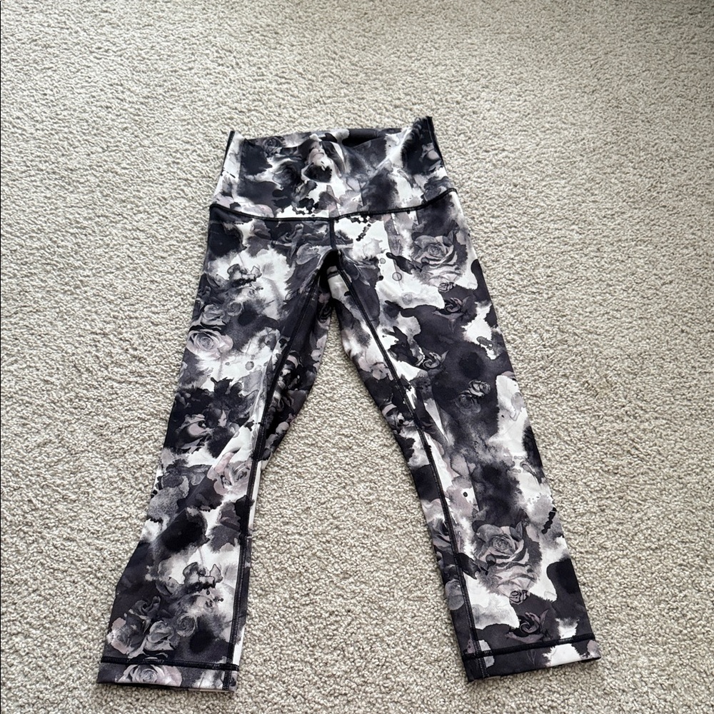 Lululemon Athletica Black Floral Leggings